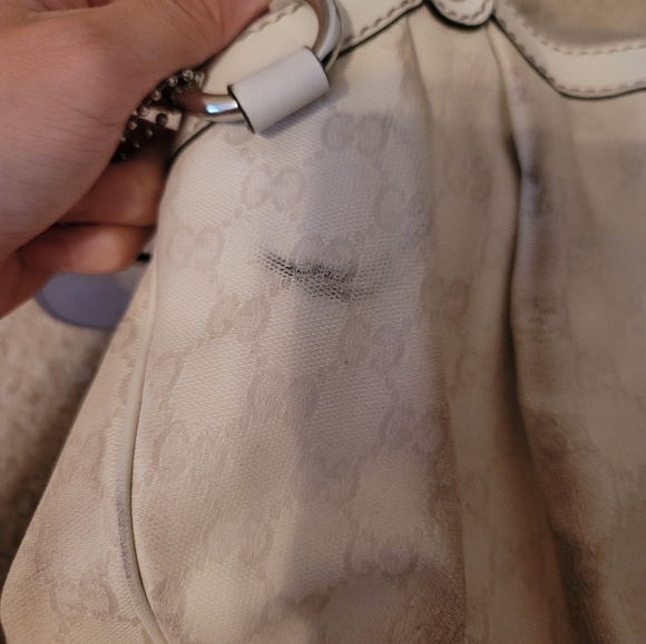 Authentic Gucci White Sukey Tote - Picture 9 of 16